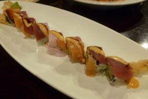 Champa chef-special-sakura-roll